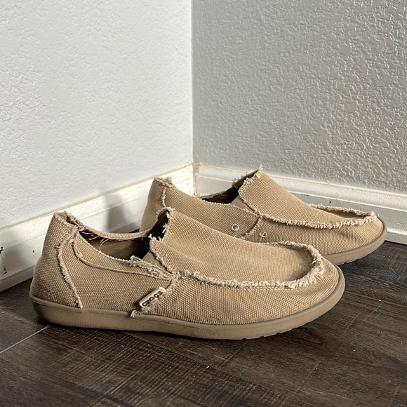 CROCS Other - Crocs mens slip on canvas shoes